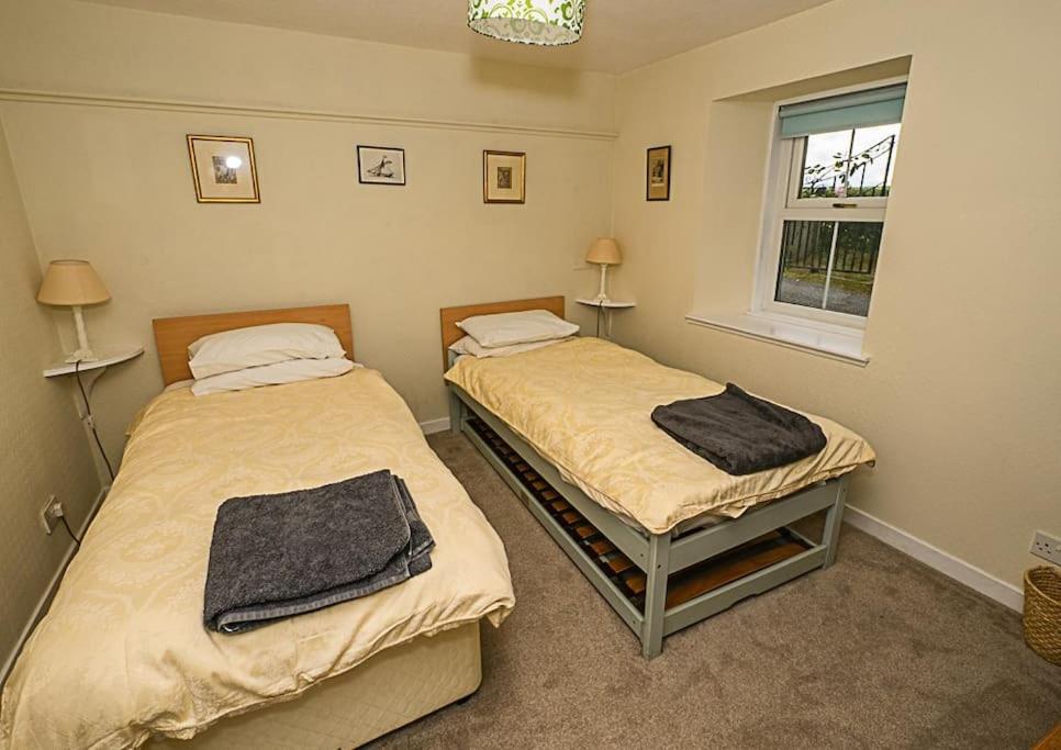 West Lodge 3 Bedrooms, Near Golf Course And River Turriff Bagian luar foto