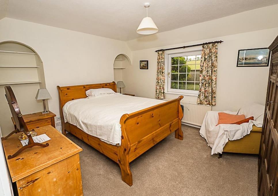 West Lodge 3 Bedrooms, Near Golf Course And River Turriff Bagian luar foto