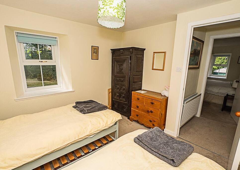 West Lodge 3 Bedrooms, Near Golf Course And River Turriff Bagian luar foto
